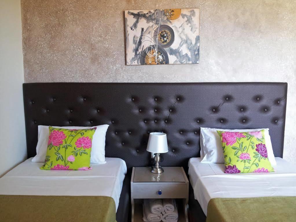Cretan Family Apartments 말리아 외부 사진