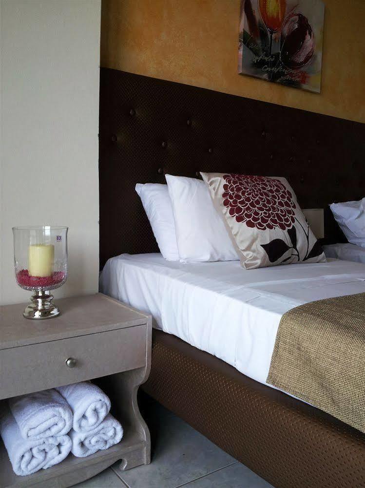 Cretan Family Apartments 말리아 외부 사진